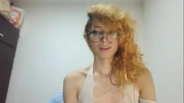 Image 11 of trixy_roses Stream on Chaturbate on 2 months ago