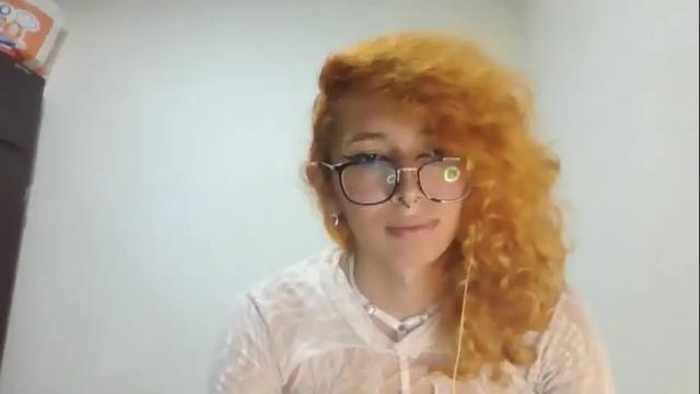 Image 3 of trixy_roses Stream on Chaturbate on 1 month ago