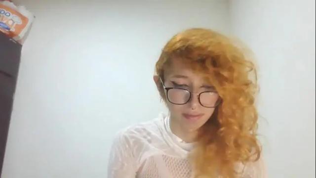 Image 2 of trixy_roses Stream on Chaturbate on 8 days ago