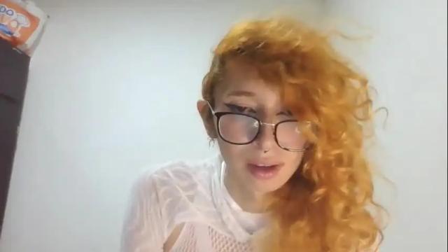 Image 6 of trixy_roses Stream on Chaturbate on 8 days ago