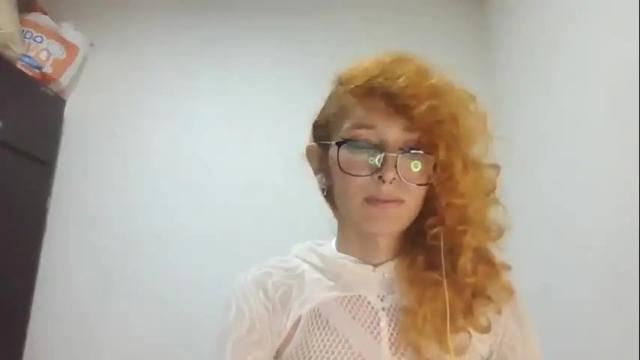 Image 2 of trixy_roses Stream on Chaturbate on 6 days ago