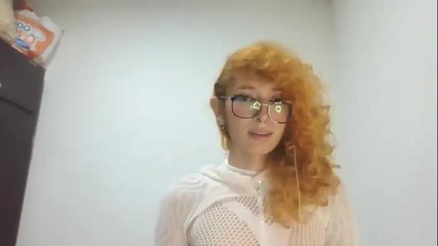 Image 3 of trixy_roses Stream on Chaturbate on 6 days ago