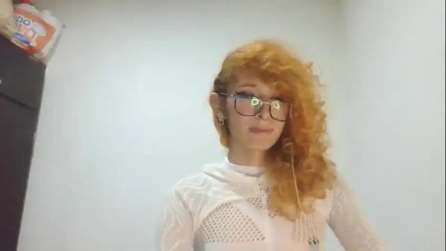 Image 4 of trixy_roses Stream on Chaturbate on 6 days ago