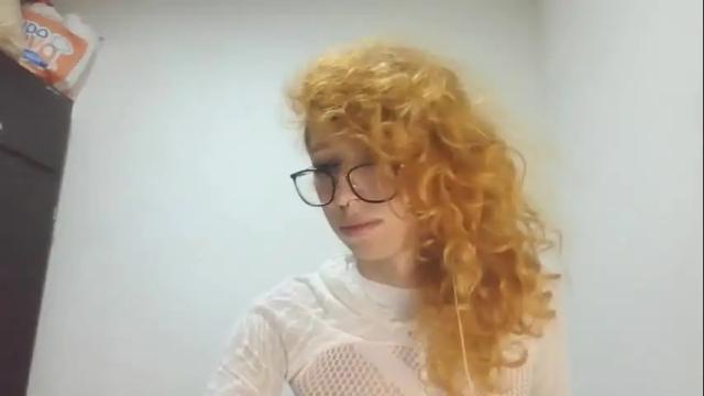 Image 7 of trixy_roses Stream on Chaturbate on 6 days ago