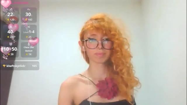Image 3 of trixy_roses Stream on Chaturbate on 2 months ago