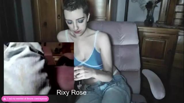 Image 10 of trixyrose Stream on Chaturbate on 8 months ago