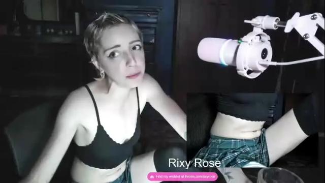 Image 10 of trixyrose Stream on Chaturbate on 1 month ago
