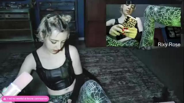 Image 7 of trixyrose Stream on Chaturbate on 1 day ago