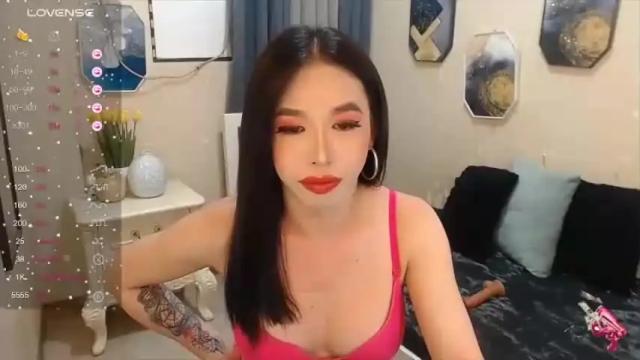Image 12 of tropicalhottop Stream on Chaturbate on 13 months ago