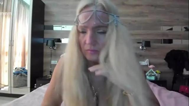 Thumbnail 1, truefoxyyy's Stream at Chaturbate, 23 hours ago