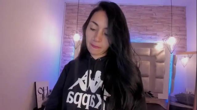 Image 2 of truelove_art Stream on Chaturbate on 1 month ago