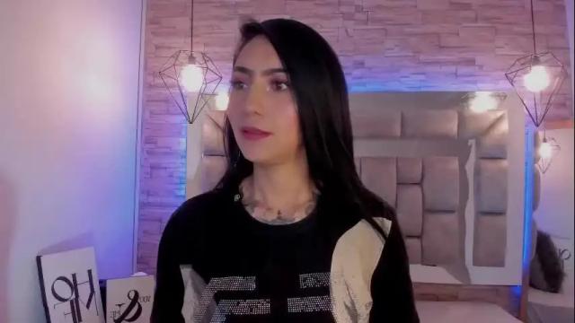 Image 4 of truelove_art Stream on Chaturbate on 1 month ago