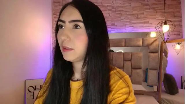 Image 10 of truelove_art Stream on Chaturbate on 21 days ago