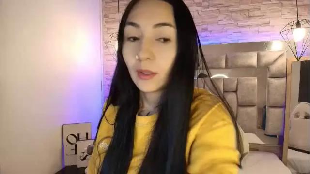 Image 3 of truelove_art Stream on Chaturbate on 21 days ago