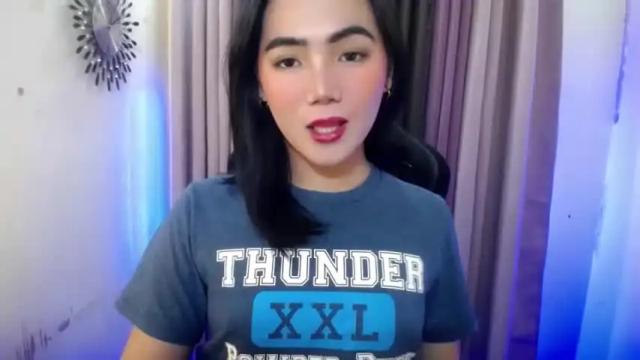Image 2 of ts_marthapooker Stream on Chaturbate on 12 months ago