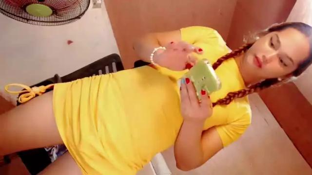 Image 7 of tsakinaluv2cumxxx Stream on Chaturbate on 12 months ago