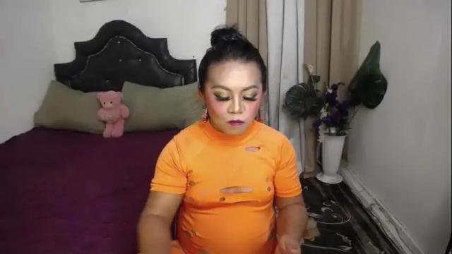 Image 3 of tsamandaxxx Stream on Chaturbate on 12 days ago