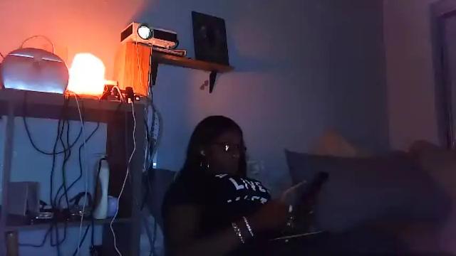Image 3 of tsamberwhite007 Stream on Chaturbate on 1 month ago