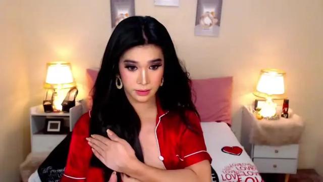 Image 6 of tsarniepretty Stream on Chaturbate on 16 months ago