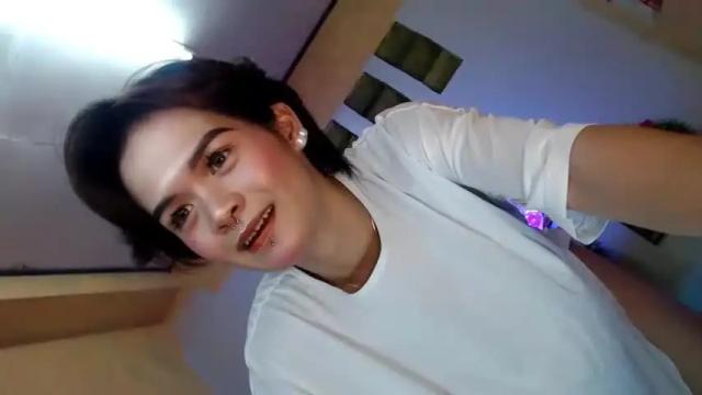 Image 11 of tsaverdeen Stream on Chaturbate on 16 months ago