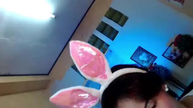 Image 4 of tsaverdeen Stream on Chaturbate on 16 months ago