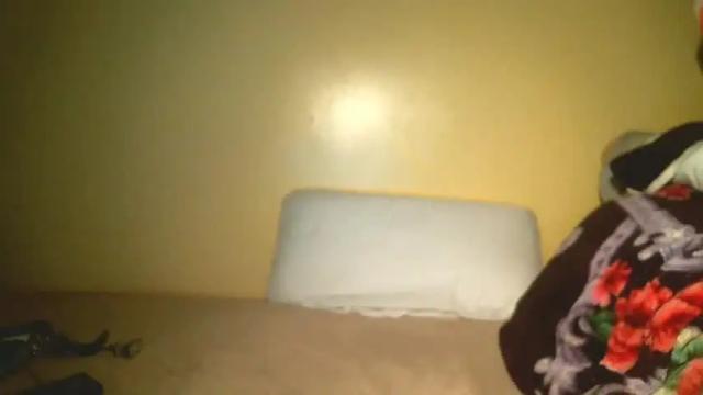 Image 8 of tsbellaflor Stream on Chaturbate on 13 months ago