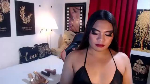 Image 12 of tsbrianabankhugecock Stream on Chaturbate on 1 month ago