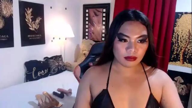 Image 4 of tsbrianabankhugecock Stream on Chaturbate on 1 month ago