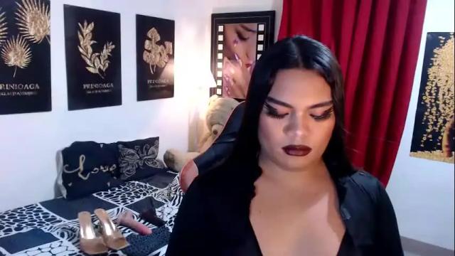 Image 10 of tsbrianabankhugecock Stream on Chaturbate on 23 days ago