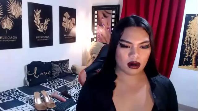Image 11 of tsbrianabankhugecock Stream on Chaturbate on 23 days ago