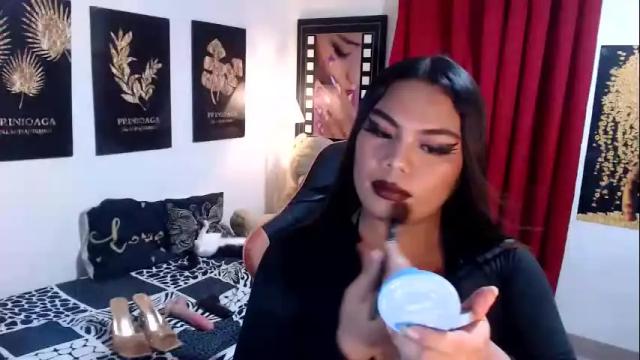 Image 2 of tsbrianabankhugecock Stream on Chaturbate on 23 days ago