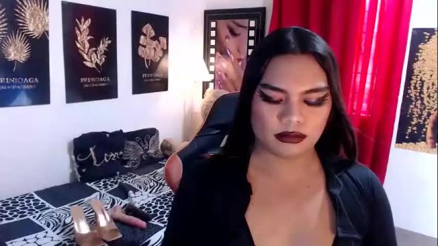 Image 11 of tsbrianabankhugecock Stream on Chaturbate on 21 days ago