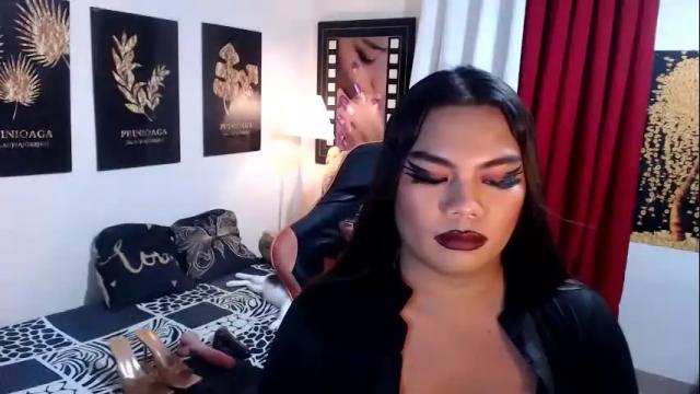 Image 11 of tsbrianabankhugecock Stream on Chaturbate on 18 days ago