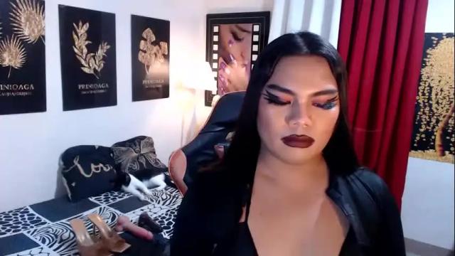 Image 3 of tsbrianabankhugecock Stream on Chaturbate on 18 days ago