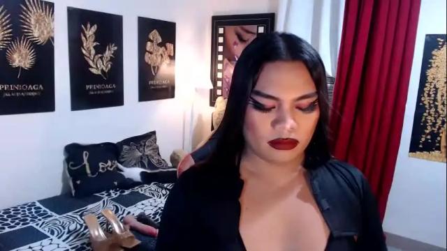 Image 12 of tsbrianabankhugecock Stream on Chaturbate on 16 days ago
