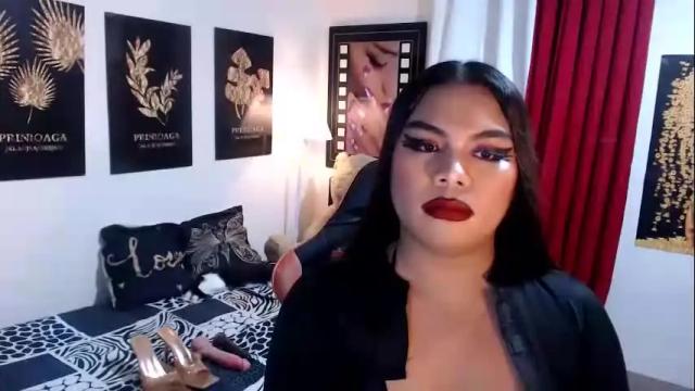 Image 6 of tsbrianabankhugecock Stream on Chaturbate on 16 days ago