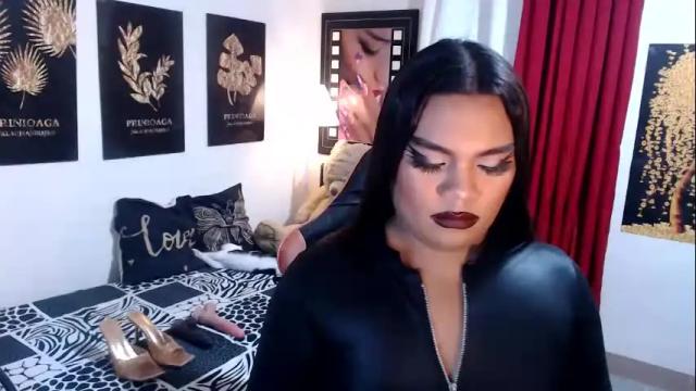 Image 7 of tsbrianabankhugecock Stream on Chaturbate on 14 days ago