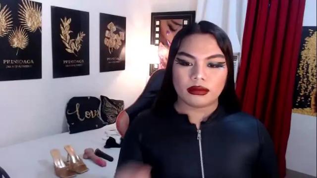 Image 11 of tsbrianabankhugecock Stream on Chaturbate on 8 days ago