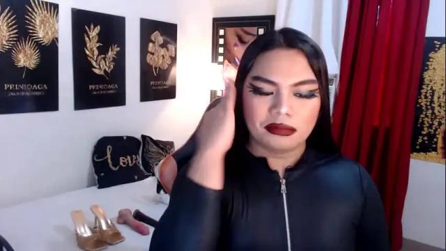 Image 4 of tsbrianabankhugecock Stream on Chaturbate on 8 days ago