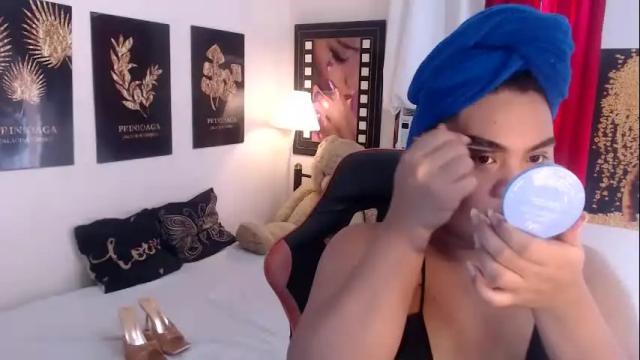 Image 2 of tsbrianabankhugecock Stream on Chaturbate on 3 days ago