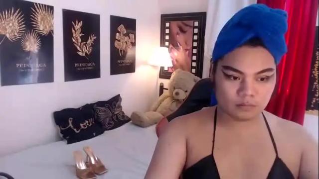 Image 3 of tsbrianabankhugecock Stream on Chaturbate on 3 days ago
