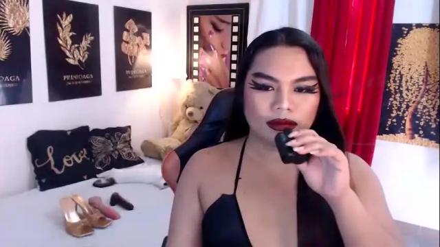 Image 3 of tsbrianabankhugecock Stream on Chaturbate on 2 days ago