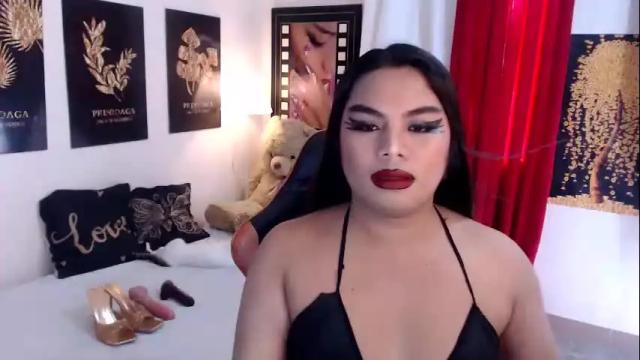 Image 4 of tsbrianabankhugecock Stream on Chaturbate on 2 days ago