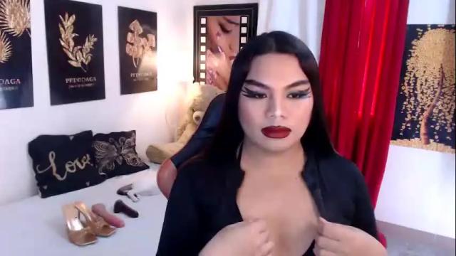 Image 8 of tsbrianabankhugecock Stream on Chaturbate on 2 days ago