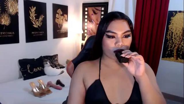 Image 12 of tsbrianabankhugecock Stream on Chaturbate on 1 day ago