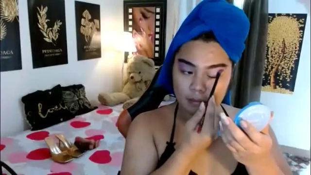 Image 3 of tsbrianabankhugecock Stream on Chaturbate on 2 months ago