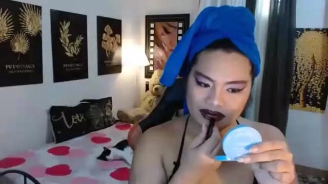 Image 3 of tsbrianabankhugecock Stream on Chaturbate on 1 month ago