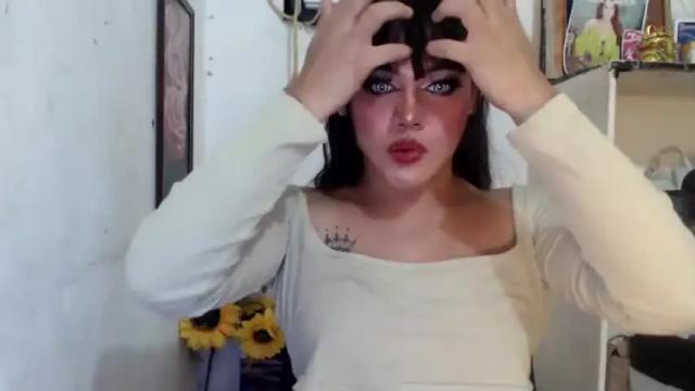 Image 4 of tscarmee Stream on Chaturbate on 13 months ago
