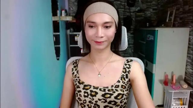 Image 8 of tscumbitch Stream on Chaturbate on 4 months ago