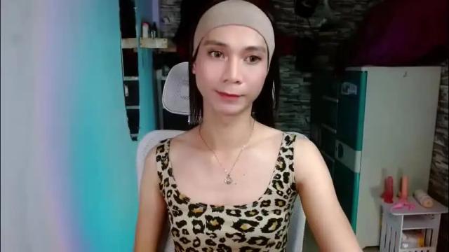 Image 3 of tscumbitch Stream on Chaturbate on 4 months ago